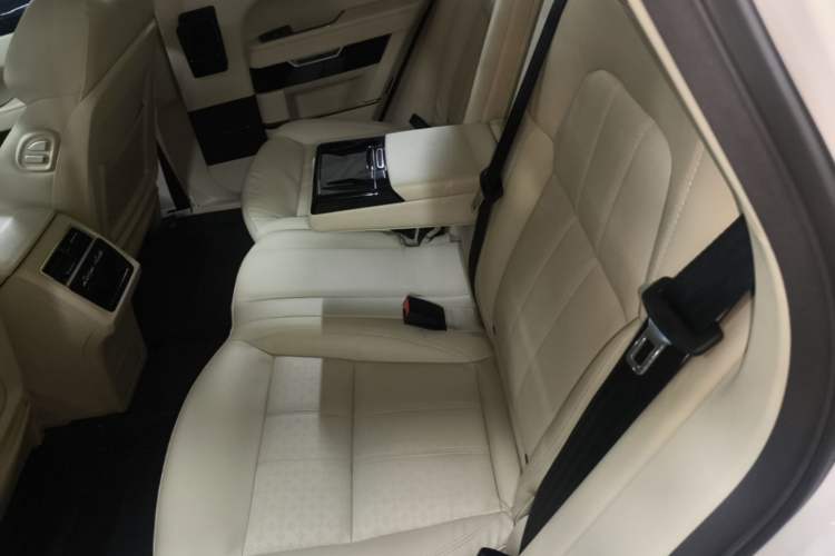 Used Zotye T700 2017 1.8T Manual Luxury Model Left Rear Seat