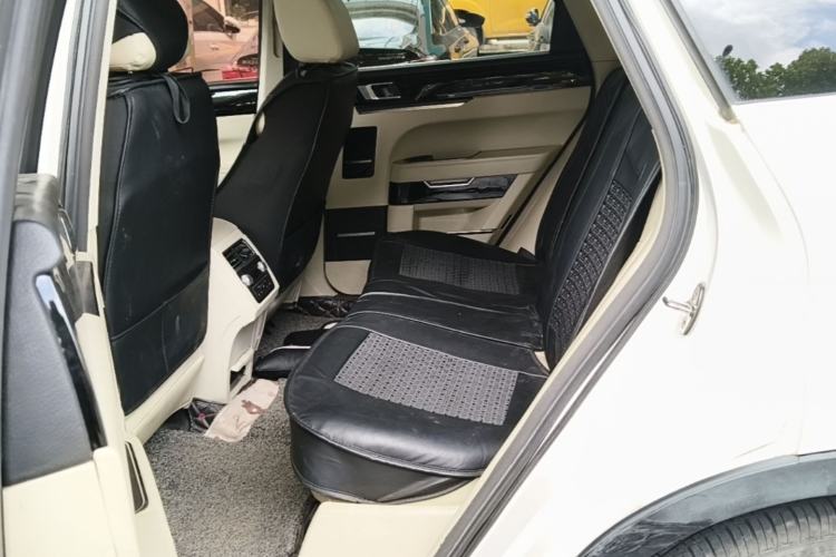 Used Zotye T700 2017 1.8T Dual-Clutch Prestige Model Left Rear Seat