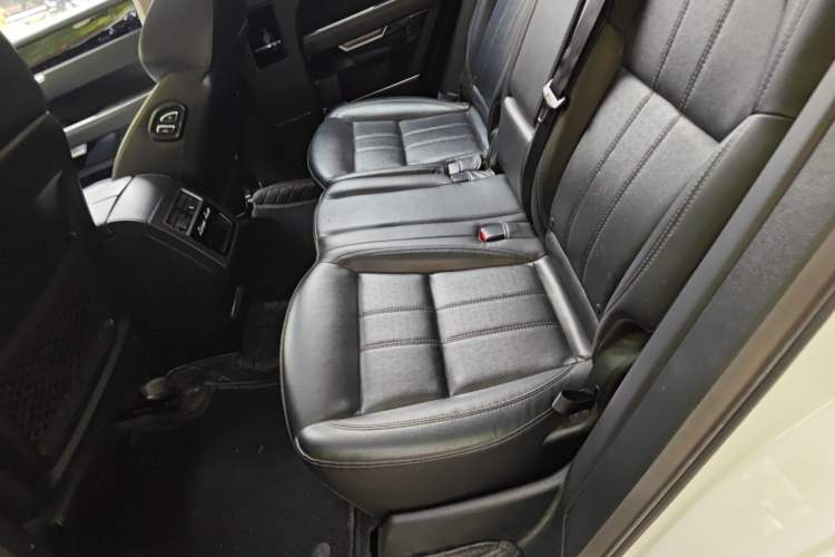 Used Zotye T700 2017 1.8T Dual-Clutch Luxury Model Left Rear Seat