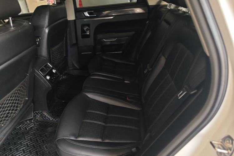 Used Zotye T700 2017 1.8T Dual-Clutch Prestige Model Left Rear Seat