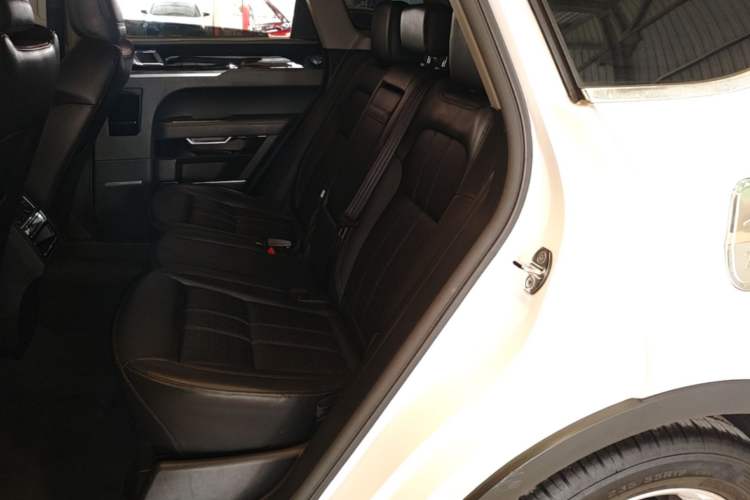 Used Zotye T700 2017 1.8T Dual-Clutch Luxury Model Left Rear Seat