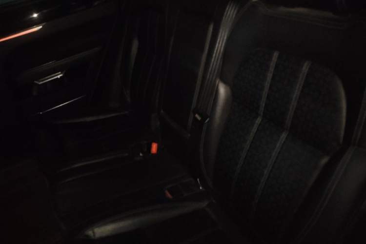 Used Zotye T700 2017 1.8T Dual-Clutch Prestige New Year Edition Left Rear Seat