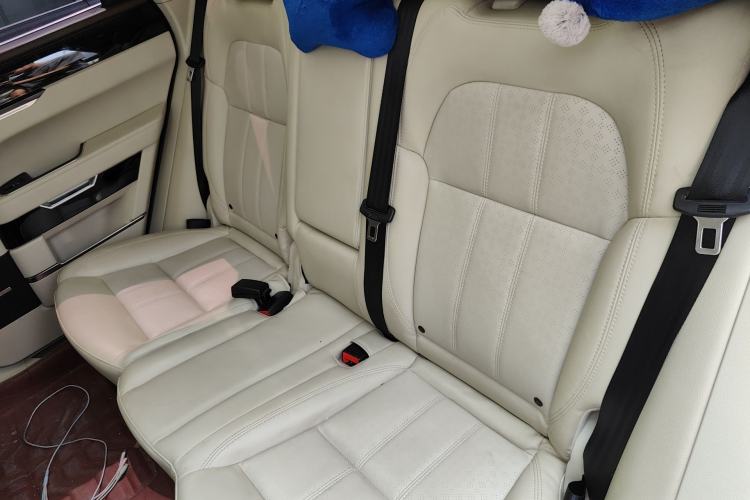 Used Zotye T700 2017 1.8T Dual-Clutch Prestige Model Left Rear Seat