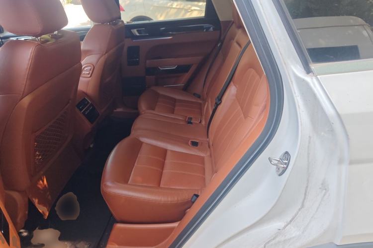 Used Zotye T700 2017 1.8T Dual-Clutch Luxury Model Left Rear Seat