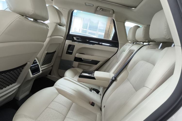 Used Zotye T700 2017 1.8T Dual-Clutch Luxury Model Left Rear Seat
