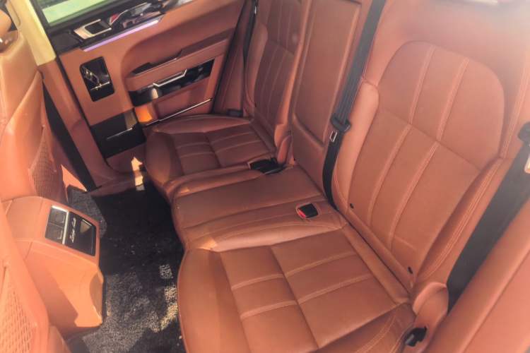 Used Zotye T700 2017 1.8T Dual-Clutch Luxury Model Left Rear Seat