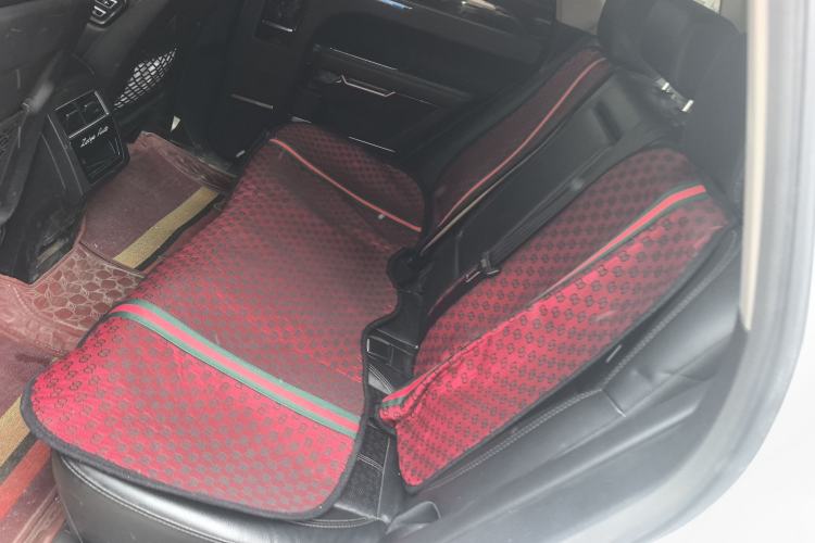 Used Zotye T700 2017 1.8T Dual-Clutch Luxury Model Left Rear Seat