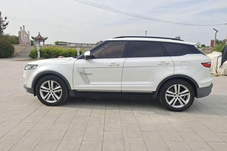 Used Zotye T700 2017 1.8T Dual-Clutch Flagship Model Left Side