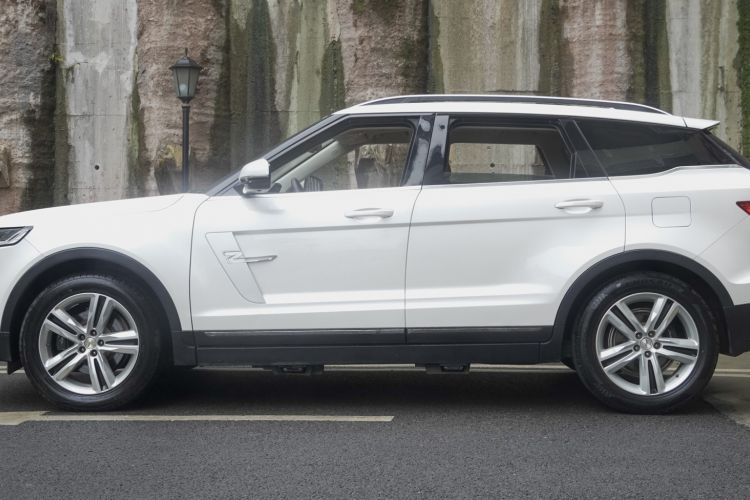 Used Zotye T700 2017 2.0T Automatic Prestige Edition Left Side