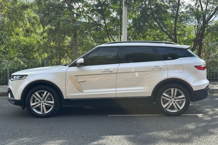 Used Zotye T700 2017 2.0T Automatic Prestige Edition Left Side