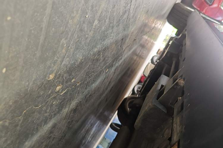 Used Zotye T700 2017 1.8T Dual-Clutch Flagship Model Left Side Sill