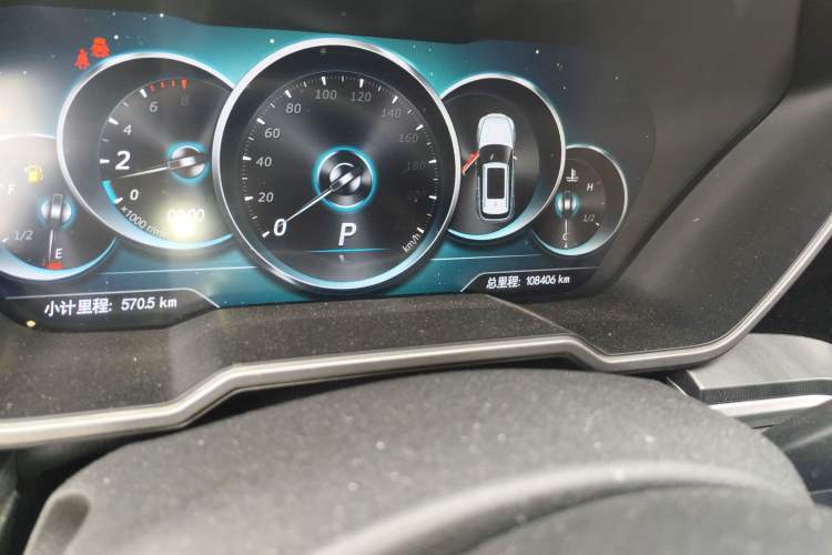 Used Zotye T700 2017 1.8T Dual-Clutch Flagship Model Odometer Close Up