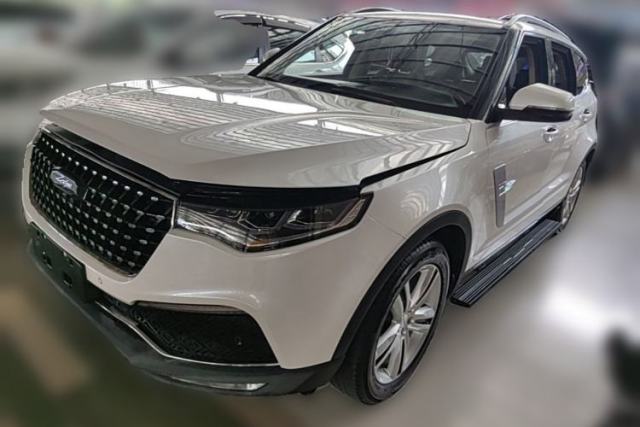 Używany Zotye T700 2017 1.8T Dual-Clutch Prestige Model
