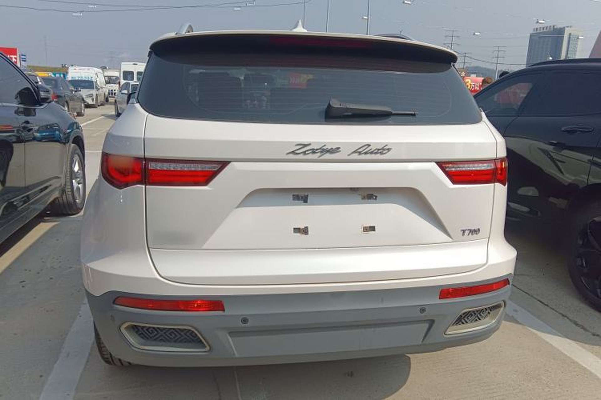 Used Zotye T700 2017 1.8T Dual-Clutch Luxury Model Rear