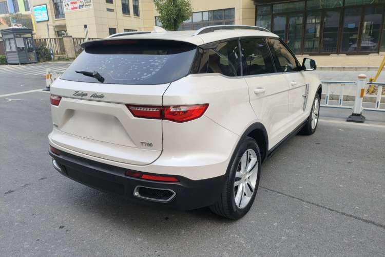 Used Zotye T700 2017 1.8T Manual Luxury Model Rear Right 45 Deg