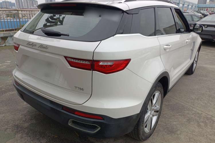 Used Zotye T700 2017 1.8T Manual Luxury Model Rear Right 45 Deg