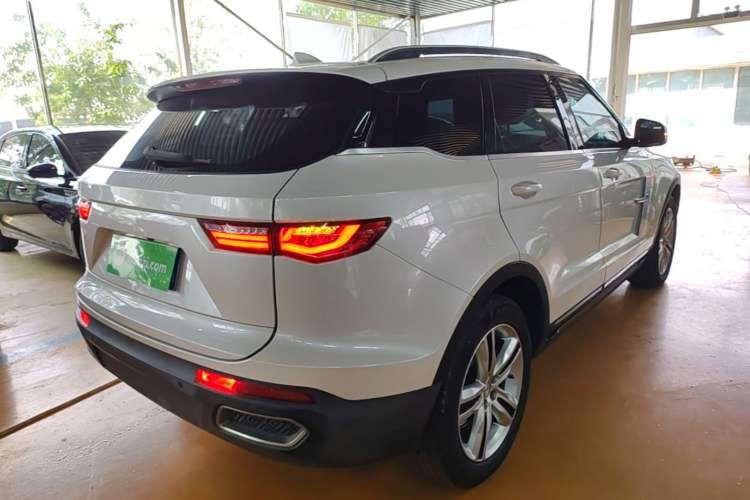 Used Zotye T700 2017 1.8T Dual-Clutch Luxury Model Rear Right 45 Deg