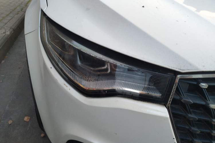 Used Zotye T700 2017 1.8T Manual Luxury Model Right Front Headlight