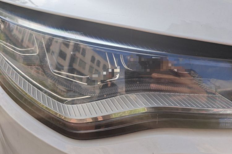Used Zotye T700 2017 1.8T Dual-Clutch Flagship Model Right Front Headlight