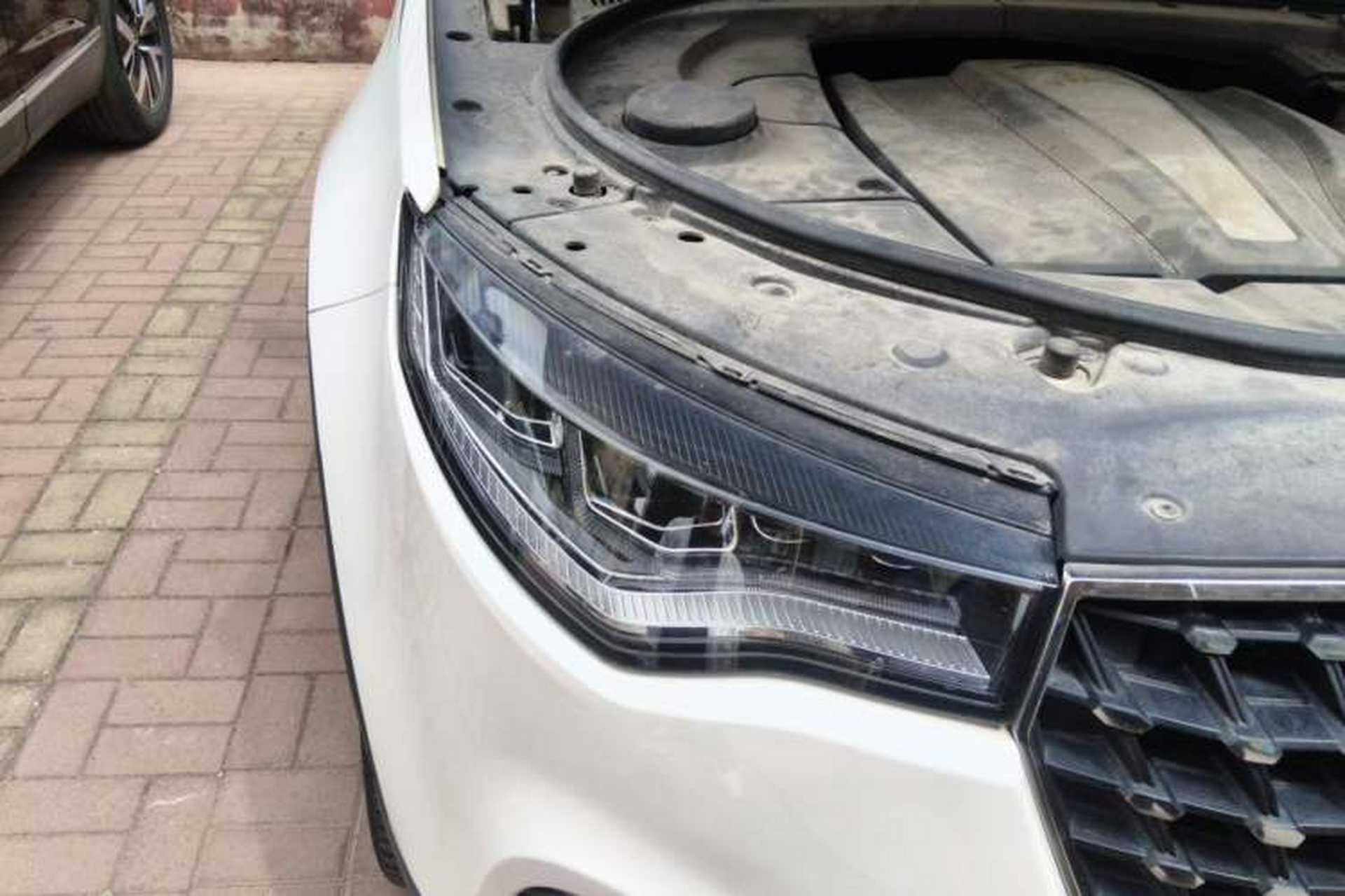 Used Zotye T700 2017 1.8T Dual-Clutch Prestige Model Right Front Headlight