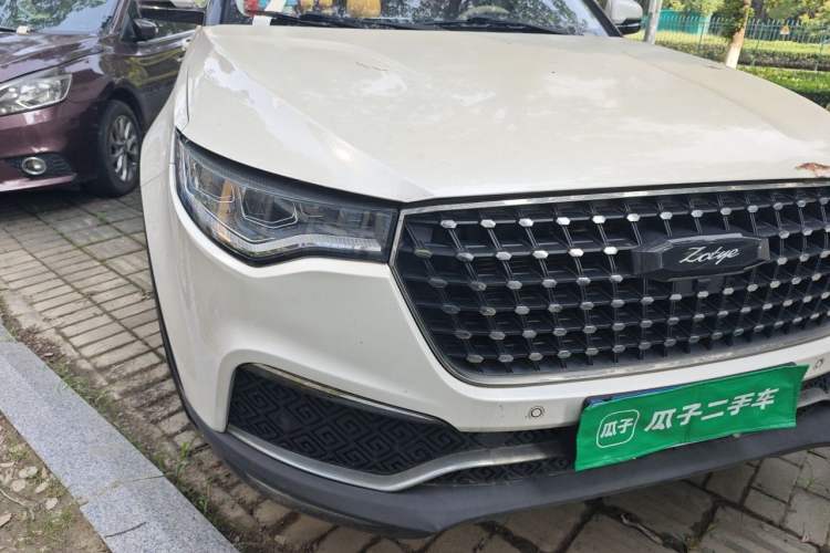 Used Zotye T700 2017 1.8T Dual-Clutch Luxury Model Right Front Headlight