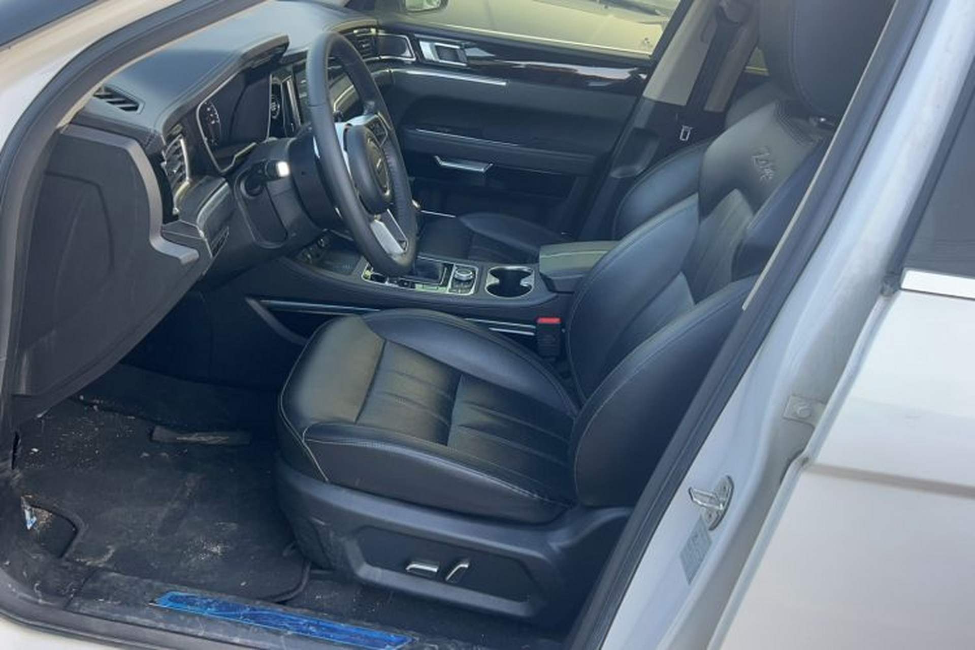 Used Zotye T700 2017 1.8T Manual Luxury Model Right Front Seat