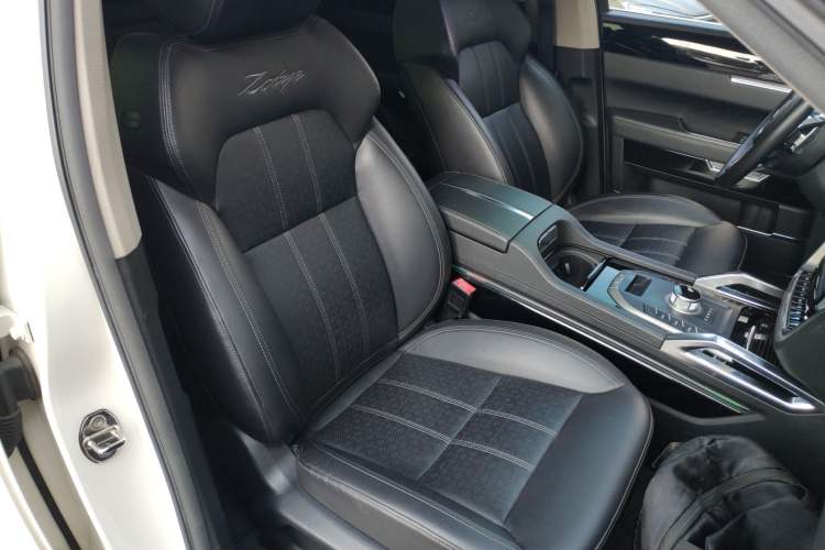 Used Zotye T700 2017 1.8T Dual-Clutch Prestige Model Right Front Seat