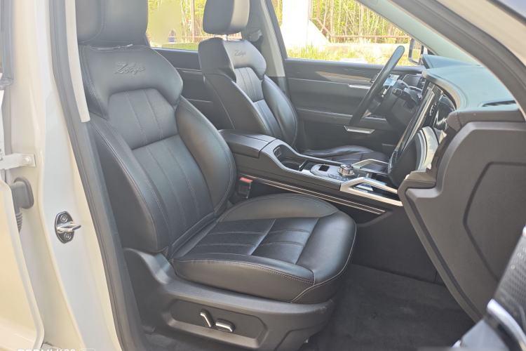 Used Zotye T700 2017 1.8T Dual-Clutch Prestige Model Right Front Seat