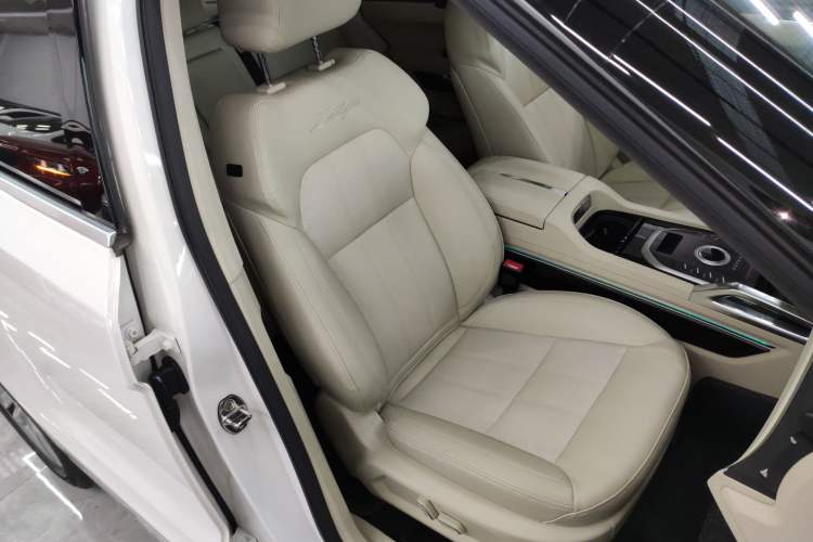 Used Zotye T700 2017 1.8T Dual-Clutch Prestige Model Right Front Seat