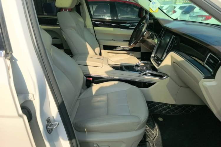 Used Zotye T700 2017 1.8T Dual-Clutch Prestige Model Right Front Seat