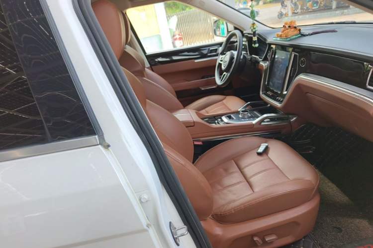 Used Zotye T700 2017 1.8T Dual-Clutch Prestige Model Right Front Seat
