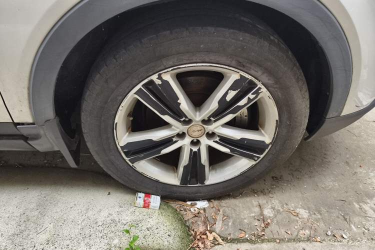 Used Zotye T700 2017 1.8T Manual Luxury Model Right Front Wheel Hub