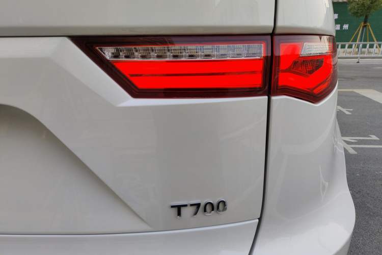 Used Zotye T700 2017 1.8T Manual Luxury Model Right Rear Taillight