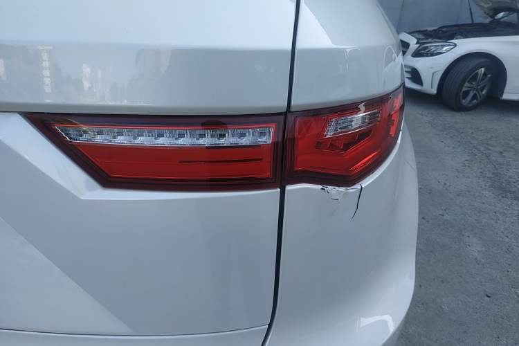 Used Zotye T700 2017 1.8T Dual-Clutch Luxury Model Right Rear Taillight