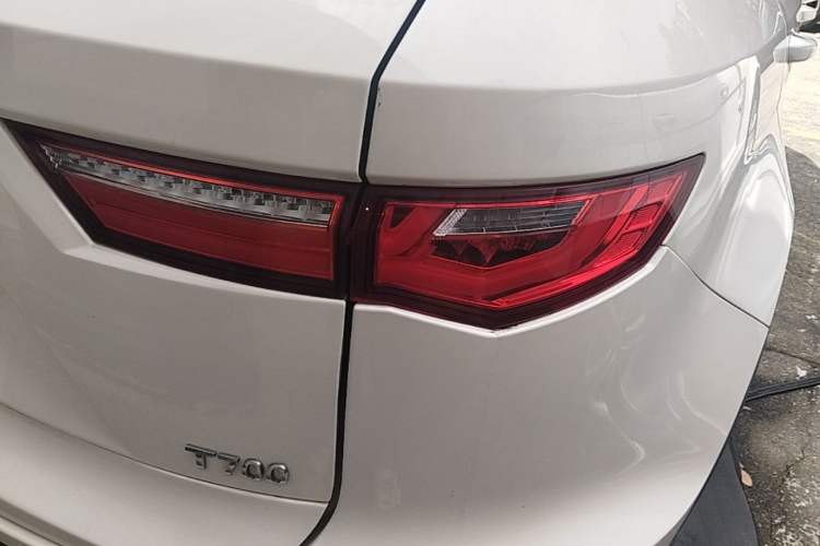 Used Zotye T700 2017 1.8T Dual-Clutch Prestige Model Right Rear Taillight