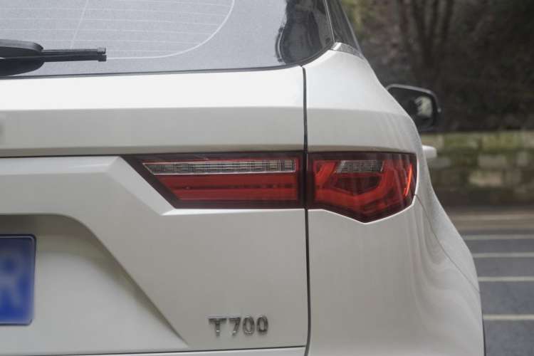 Used Zotye T700 2017 2.0T Automatic Prestige Edition Right Rear Taillight
