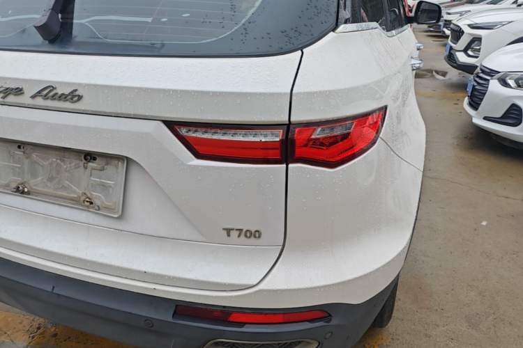 Used Zotye T700 2017 1.8T Dual-Clutch Prestige Model Right Rear Taillight