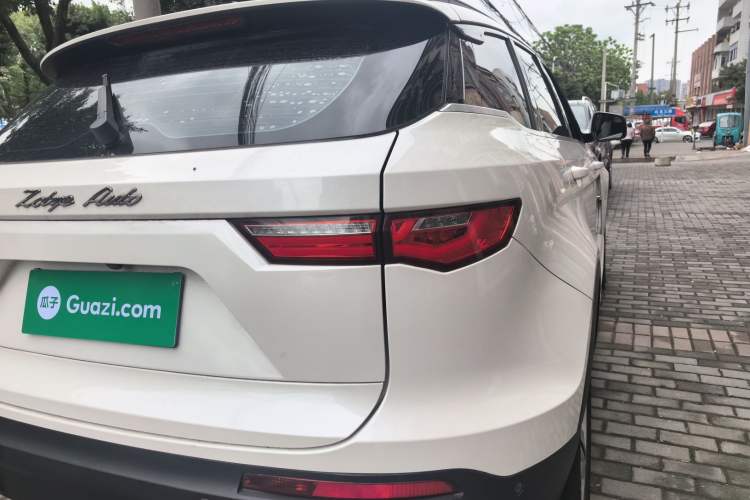 Used Zotye T700 2017 1.8T Dual-Clutch Flagship Model Right Rear Taillight