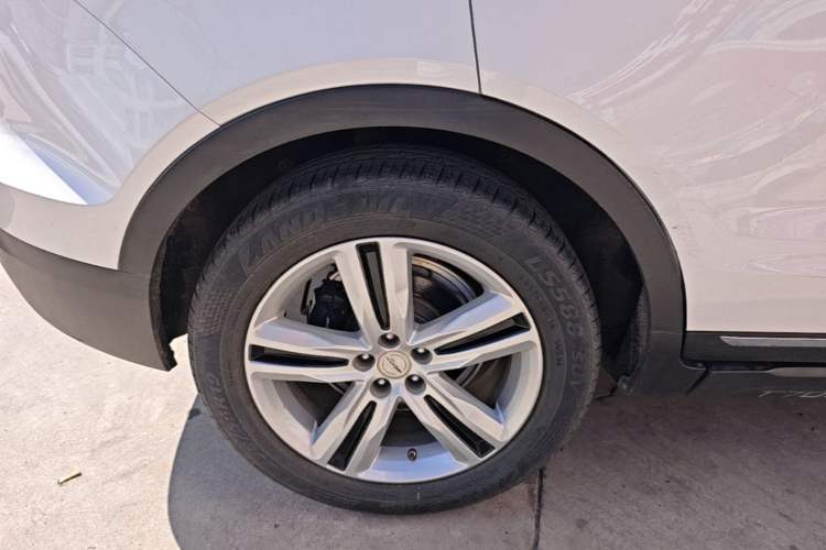 Used Zotye T700 2017 1.8T Manual Luxury Model Right Rear Wheel Hub