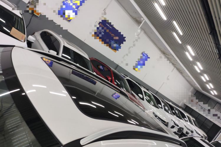 Used Zotye T700 2017 1.8T Dual-Clutch Prestige Model Roof