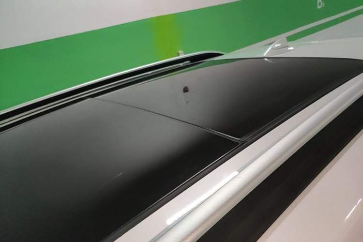 Used Zotye T700 2017 1.8T Dual-Clutch Prestige Model Roof
