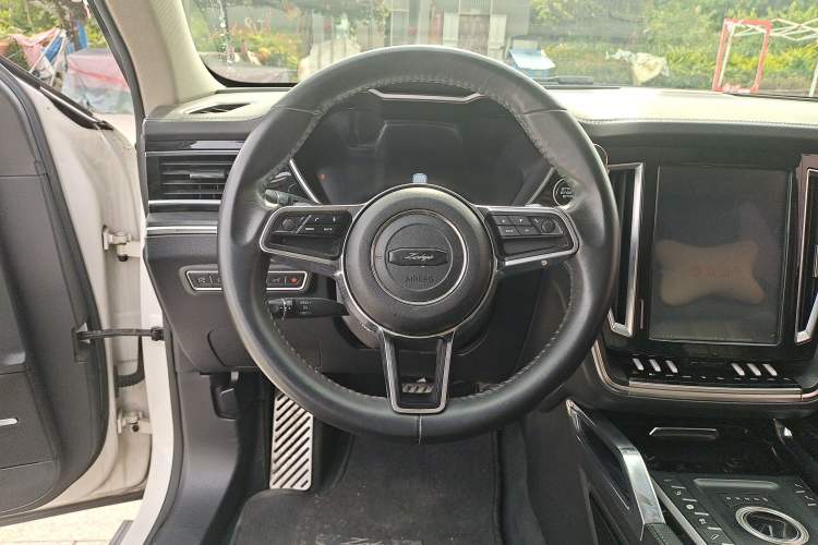 Used Zotye T700 2017 1.8T Dual-Clutch Flagship Model Steering Wheel