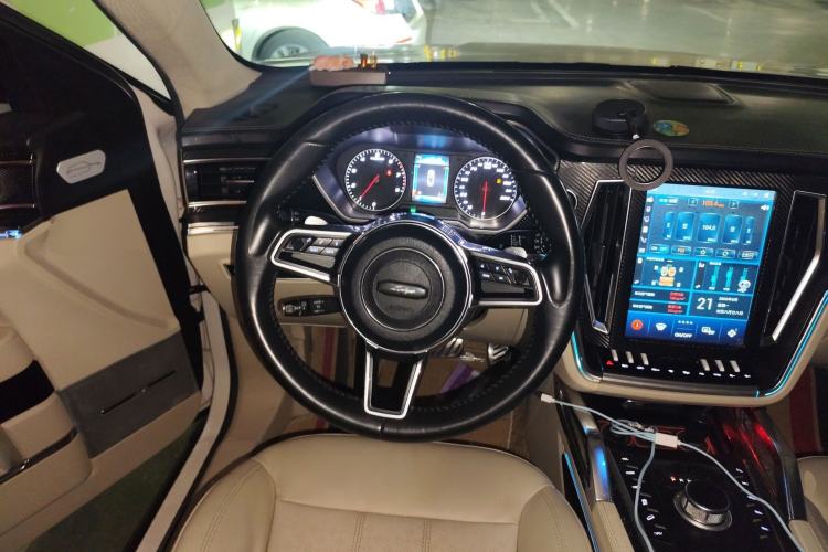 Used Zotye T700 2017 1.8T Dual-Clutch Luxury Model Steering Wheel