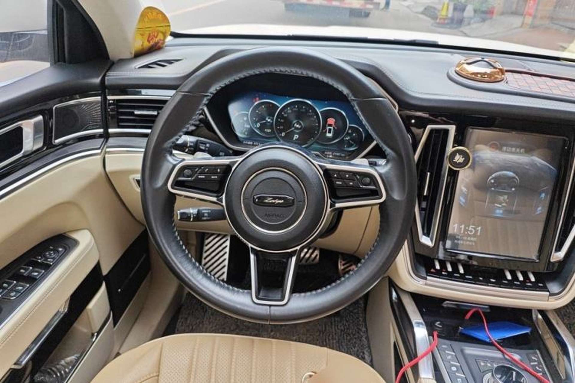 Used Zotye T700 2017 1.8T Dual-Clutch Flagship Model Steering Wheel