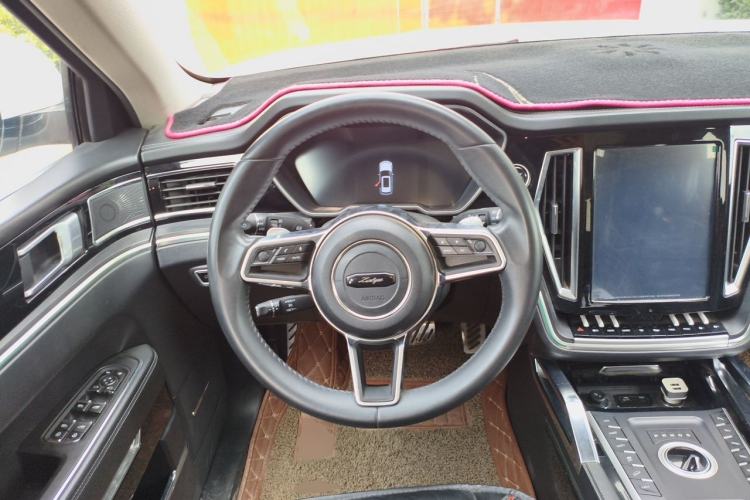 Used Zotye T700 2017 1.8T Dual-Clutch Prestige Model Steering Wheel