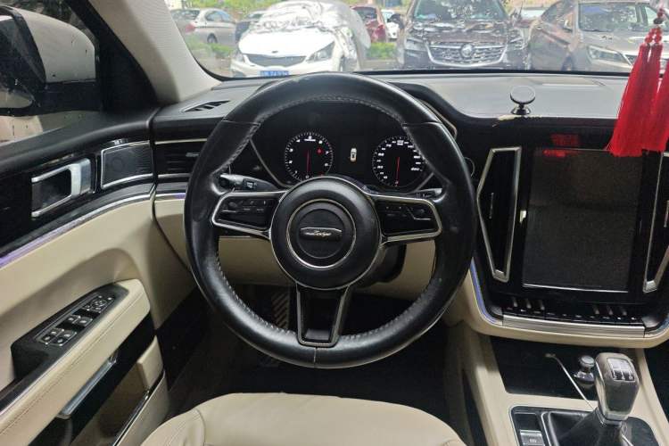 Used Zotye T700 2017 1.8T Manual Luxury Model Steering Wheel