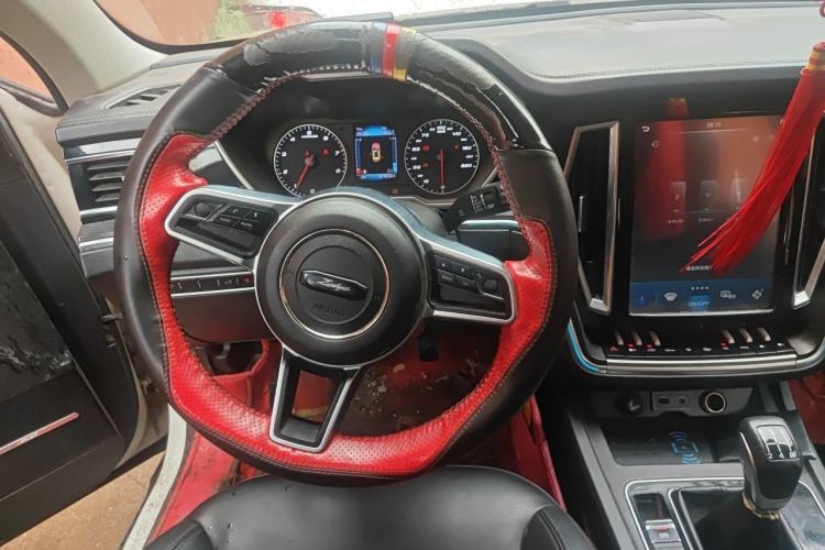 Used Zotye T700 2017 1.8T Manual Luxury Model Steering Wheel