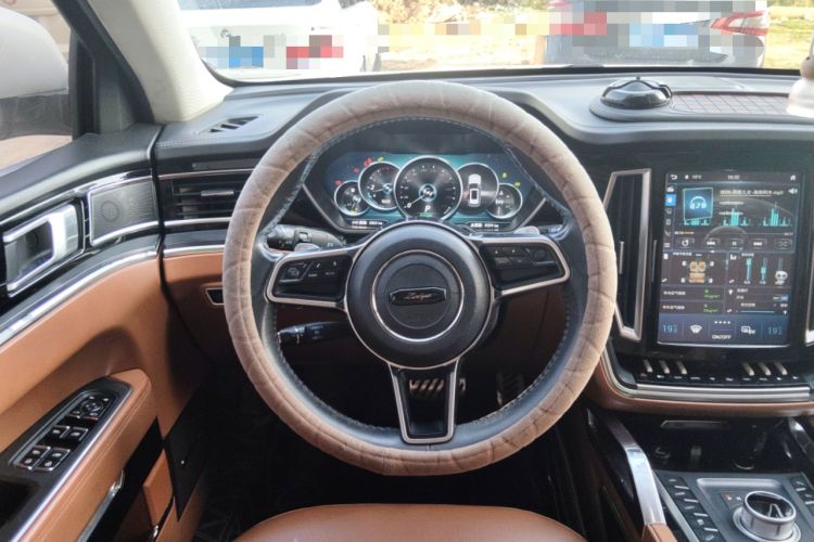 Used Zotye T700 2017 1.8T Dual-Clutch Prestige Model Steering Wheel