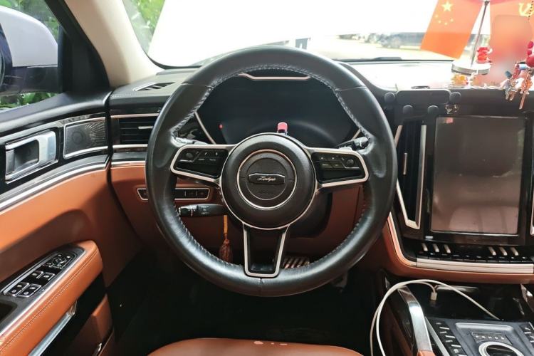 Used Zotye T700 2017 1.8T Dual-Clutch Prestige Model Steering Wheel