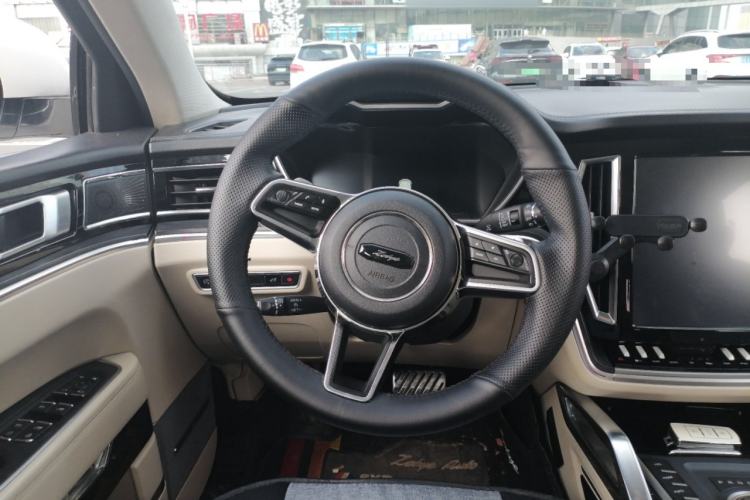 Used Zotye T700 2017 1.8T Dual-Clutch Prestige Model Steering Wheel